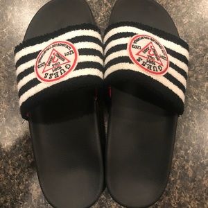 Guess slides